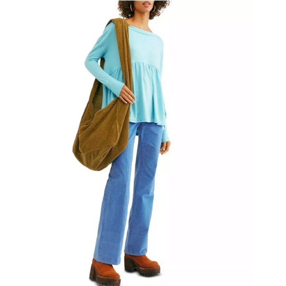 🌵NWT Free People Relaxed Turquoise Mirage Top